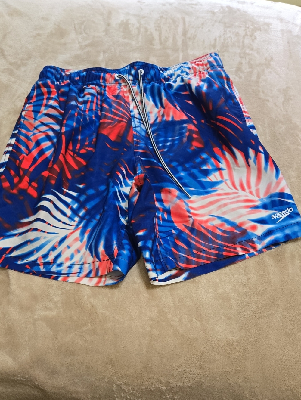 Speedo Men’s Blue & Red Tropical Swim Trunks